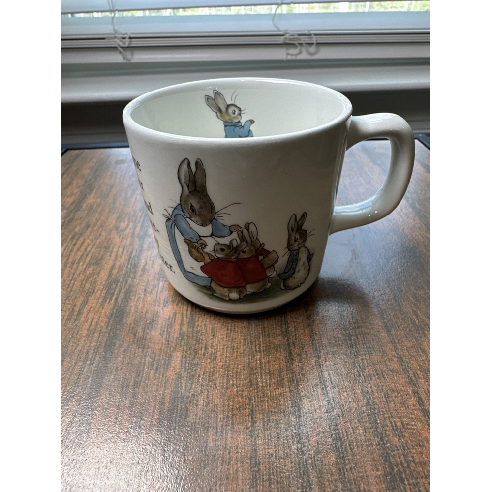 Wedgwood PETER RABBIT BUNNY MUG Beatrix Potter FLOPSY MOPSY COTTONTAIL PETER